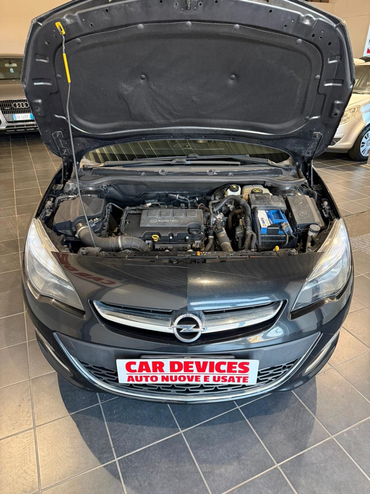 Opel Astra 1.4 Turbo 120CV - NEOPATENTATI - GARANZIA