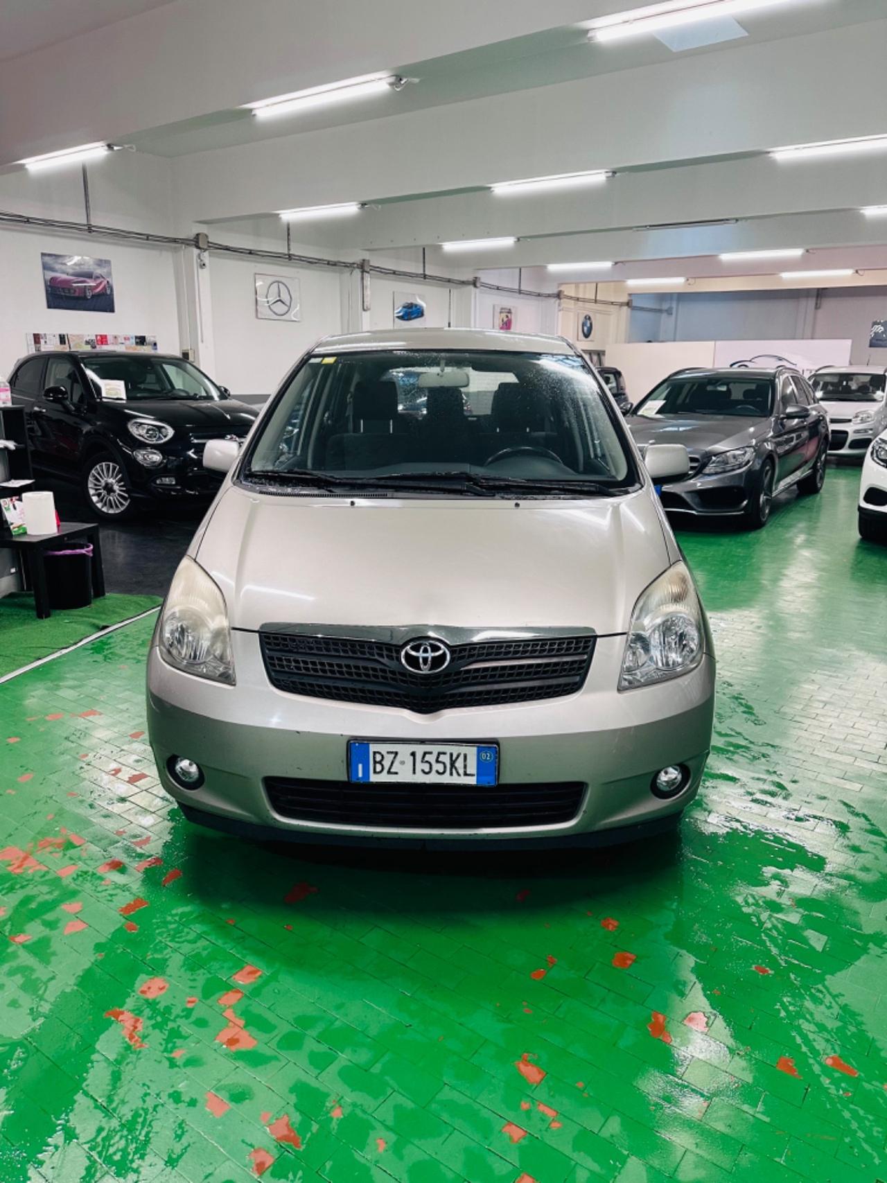 Toyota Corolla 1.4 16V 5 porte