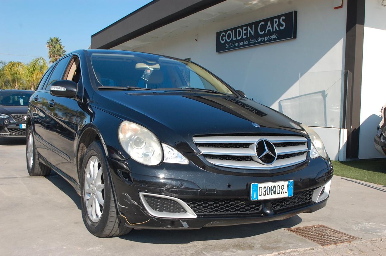 Mercedes-Benz R 320 3.0 cdi V6 224CV Sport Uff Italy Pelle 6Posti 4Mat