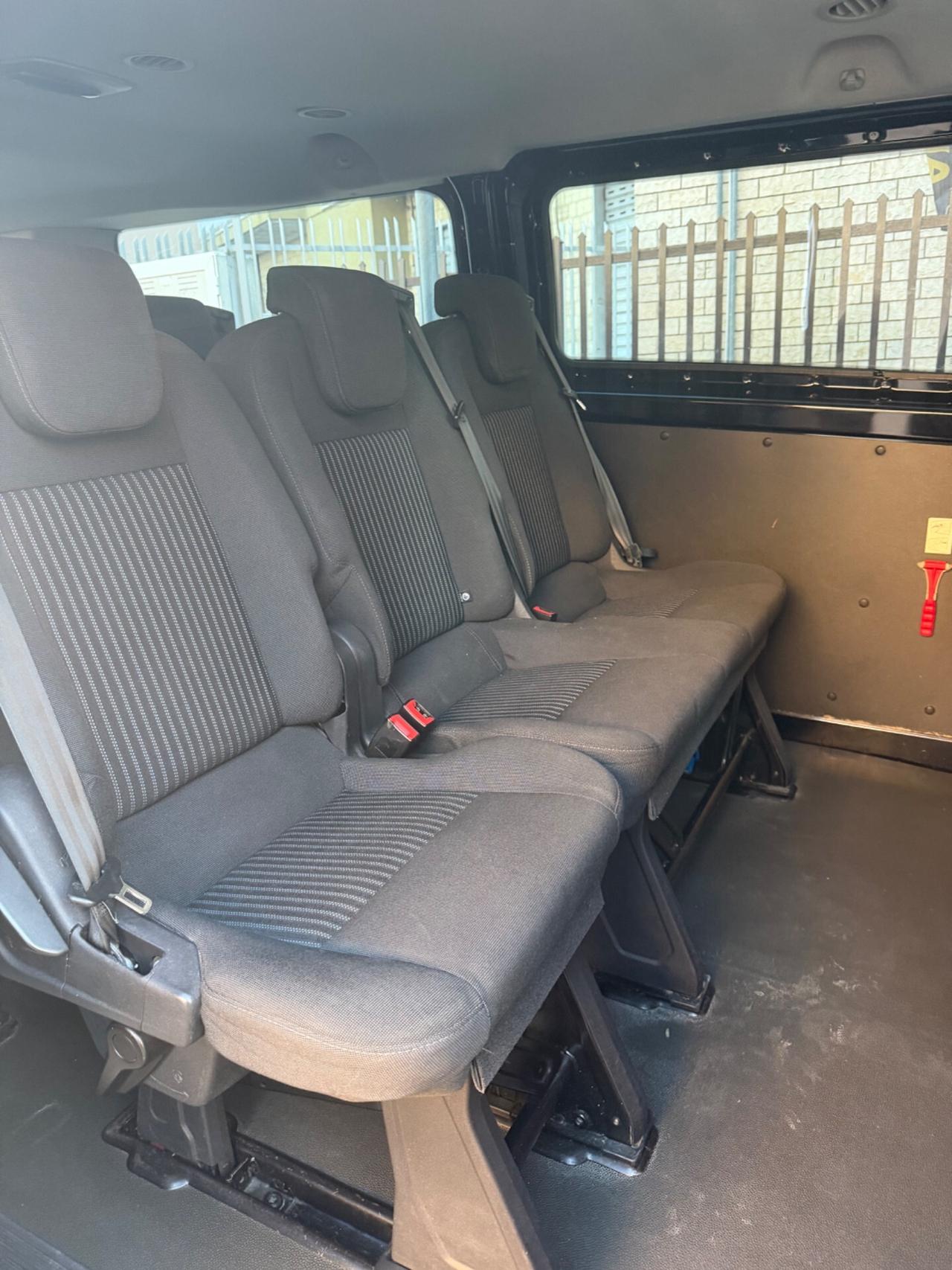 Ford Transit Custom 2.2 TDCi 125CV PC-DC Furgone Trend. 9p