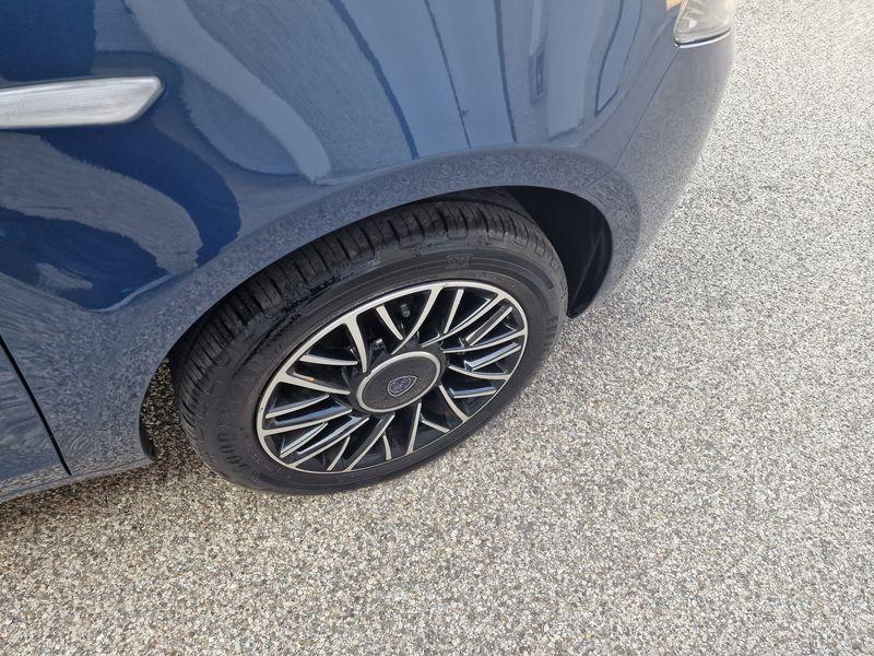 LANCIA Ypsilon III 2021 - Ypsilon 1.0 firefly hybrid Platino s&s 70cv