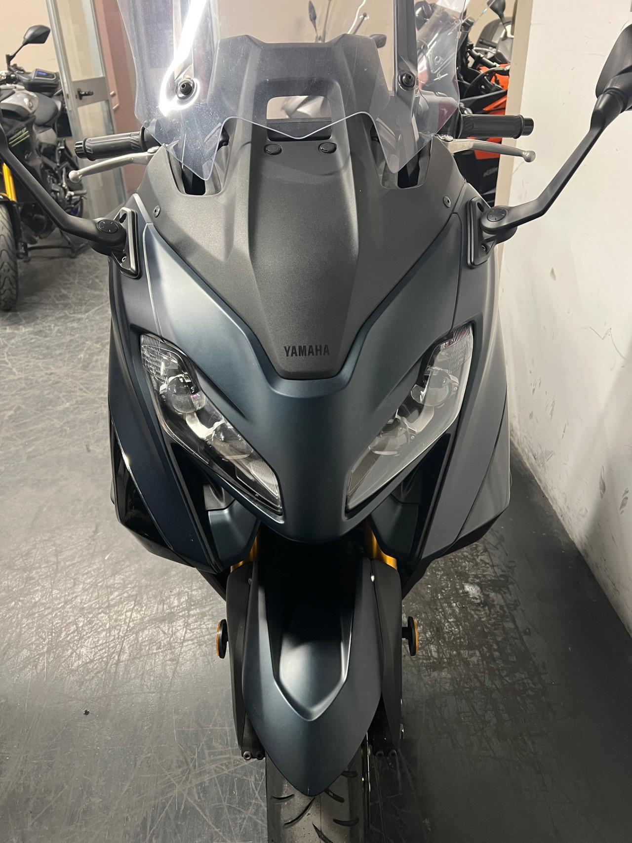 Yamaha TMAX 560 Tech Max