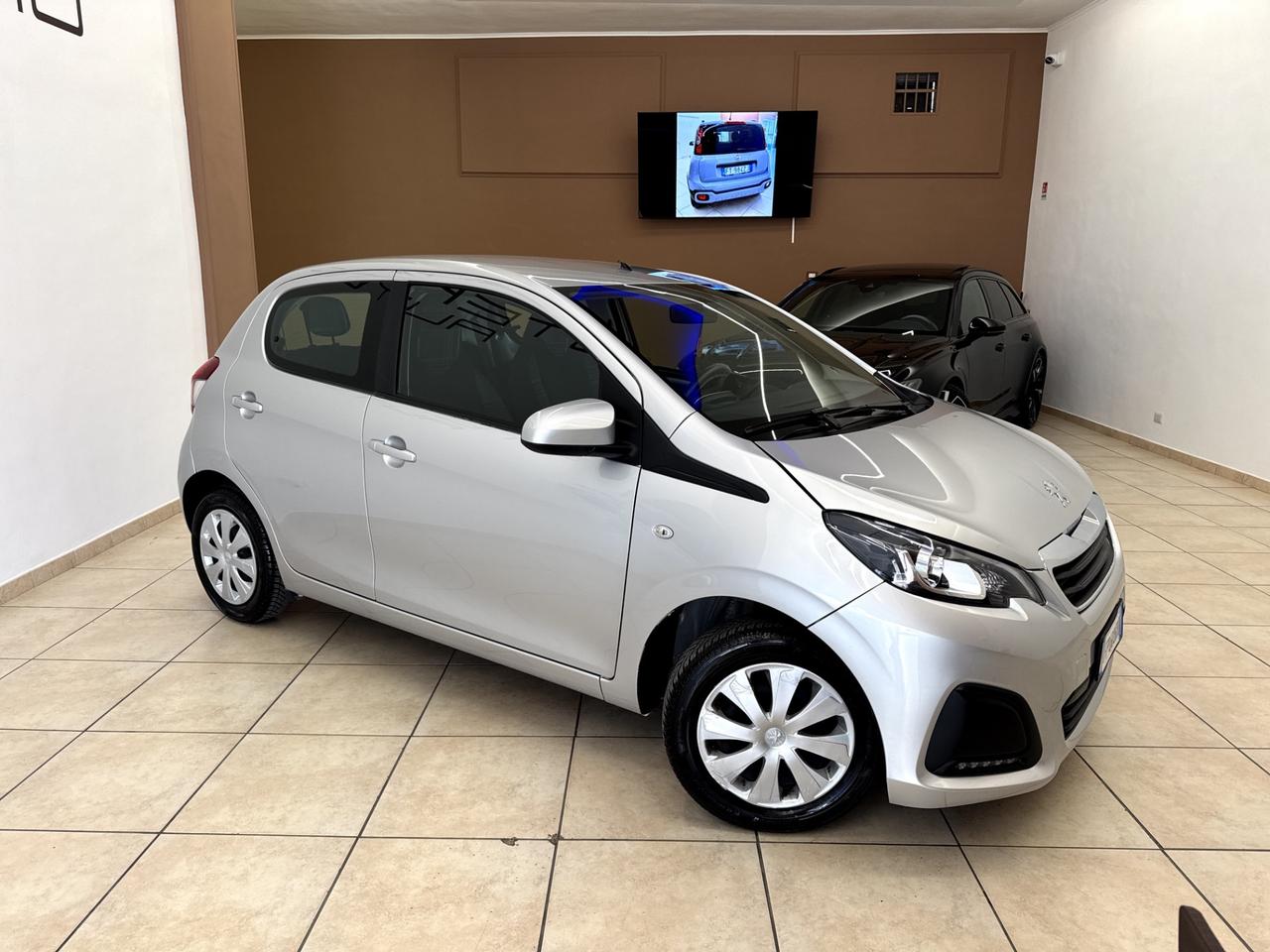 Peugeot 108 VTi 68 5 porte Allure