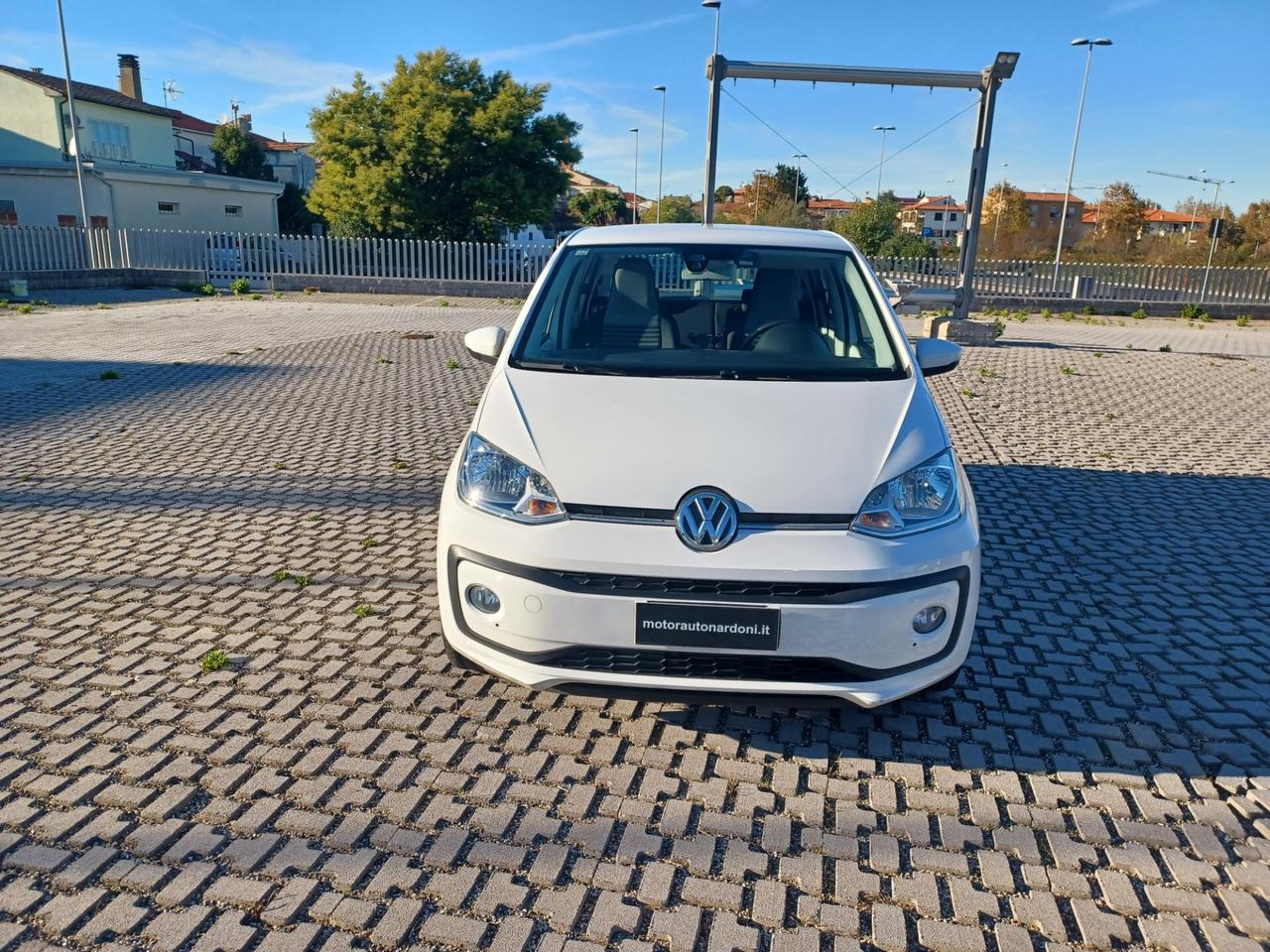 Volkswagen up! 1.0 5p. move