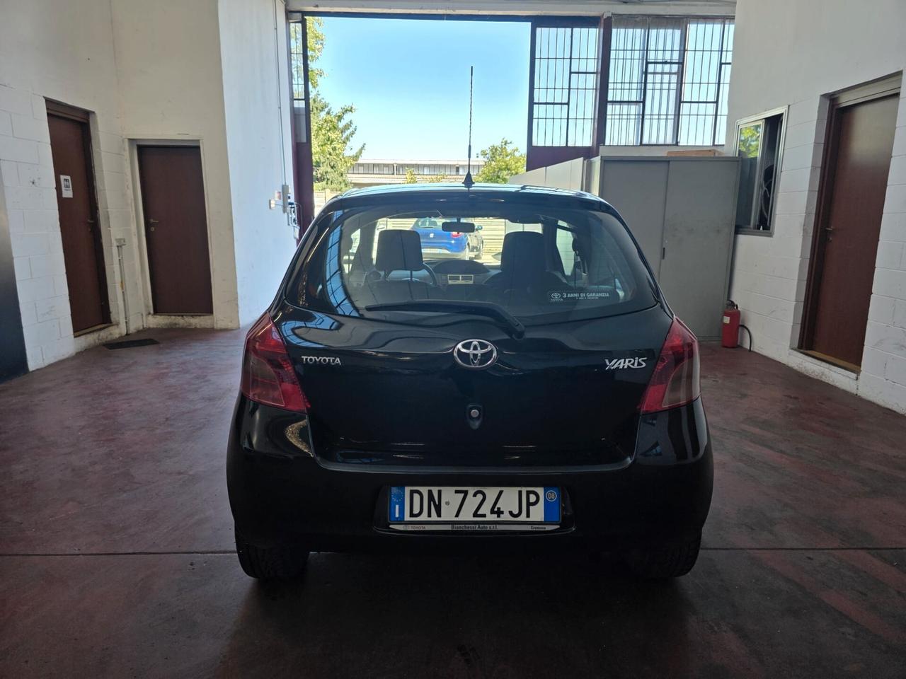Toyota Yaris 1.3 3 PORTE SOL NEOPAT 83.000KM