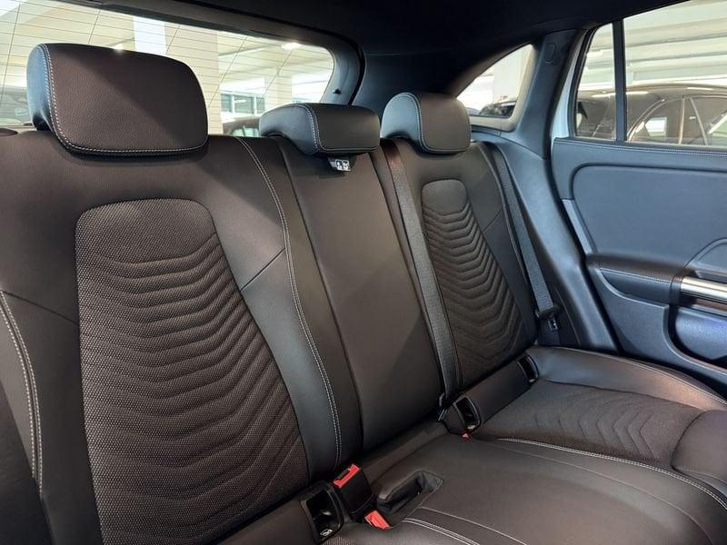 Mercedes-Benz GLA GLA 180 Sport auto