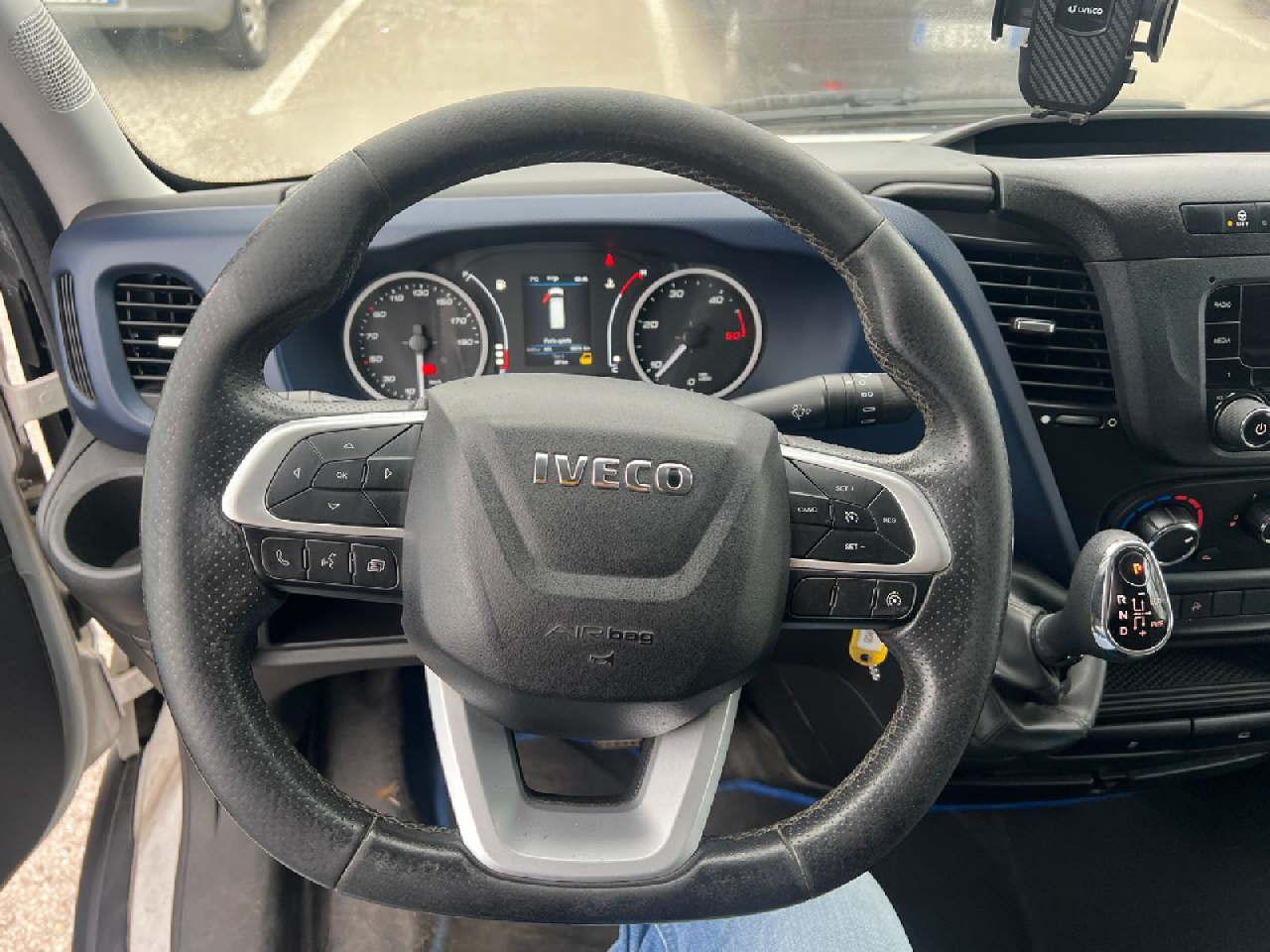 IVECO Daily 35 S12 A8 V H3 4100 E6d-temp