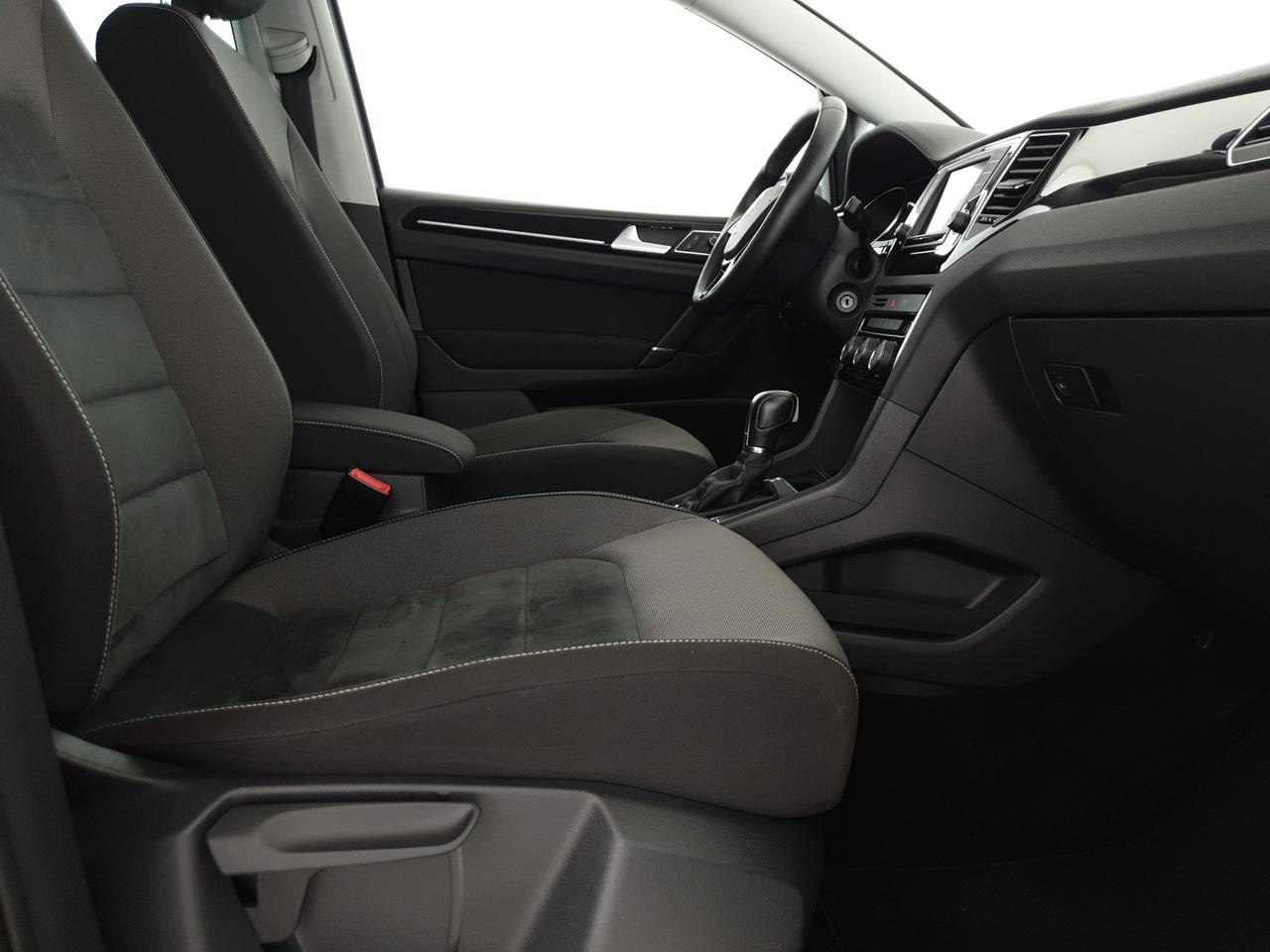 Volkswagen Golf sportsvan 1.6 tdi executive 110cv dsg
