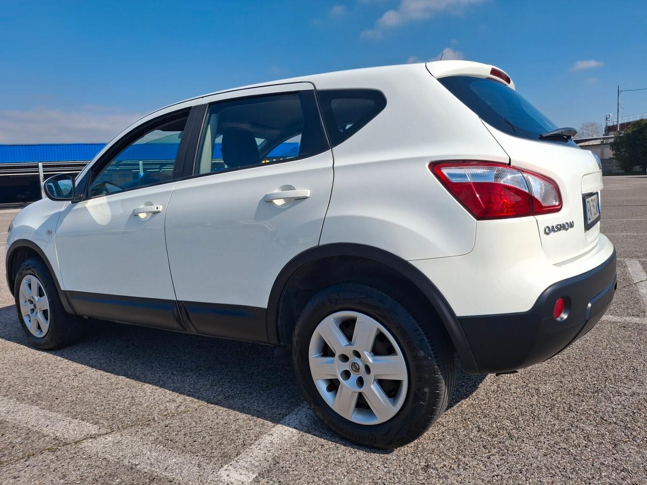 Nissan Qashqai 1.5 dCi Tekna-DIESEL-