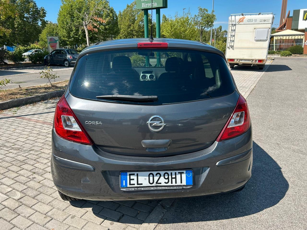Opel Corsa 1.2 85CV 5 porte GPL-TECH One