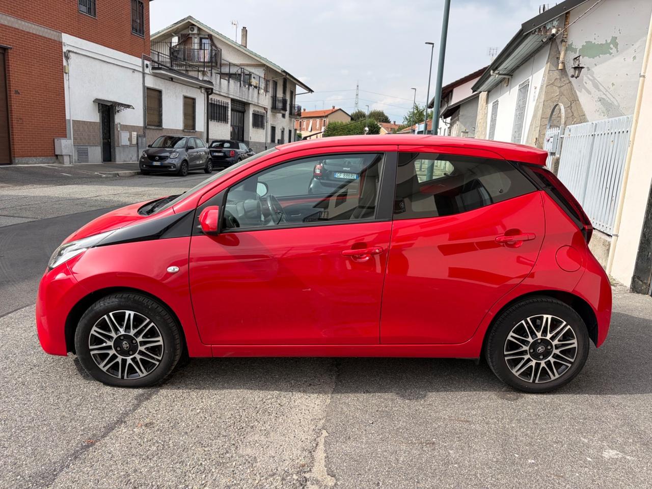 Toyota Aygo Connect 1.0 72 CV x-play KM 39000