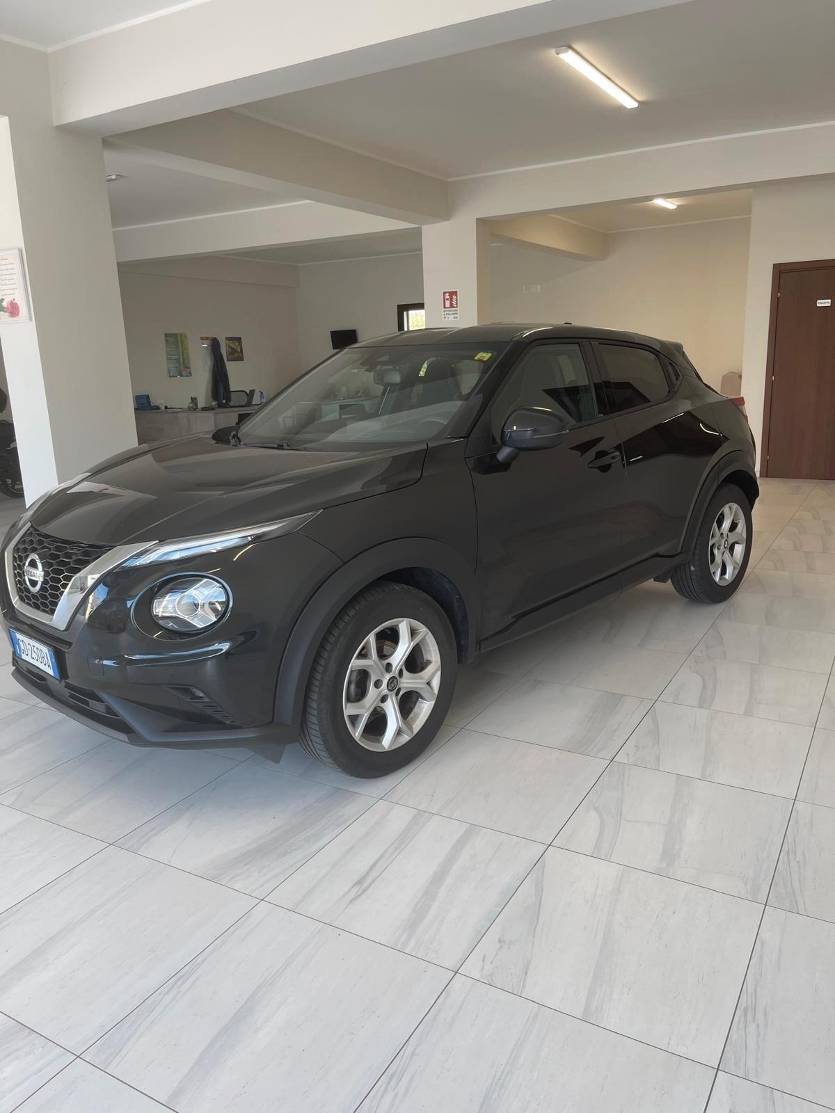 Nissan Juke 1.0 DIG-T 117 CV N-Connecta