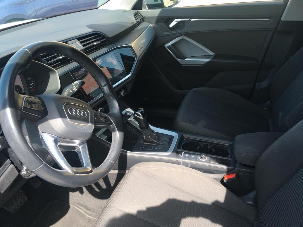 Audi Q3 TDI 110 kW S tronic Business Advanced