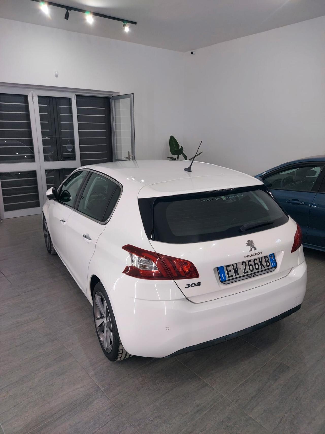 Peugeot 308 1.6 e-HDi 115 CV Stop&Start Allure