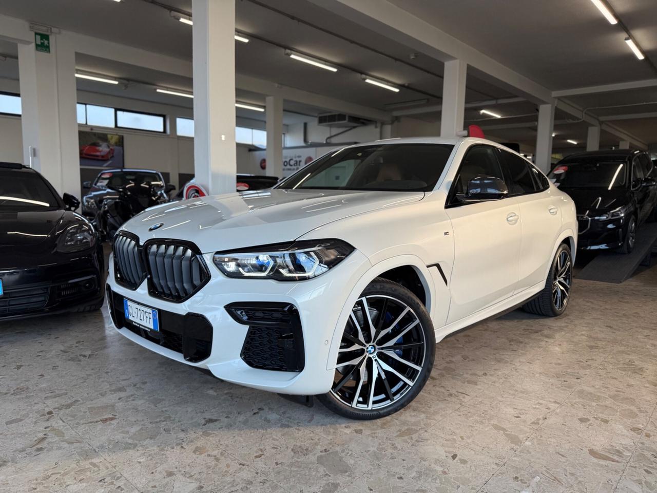 Bmw X6 M50i 530cv Msport 08/2022 Euro 6D