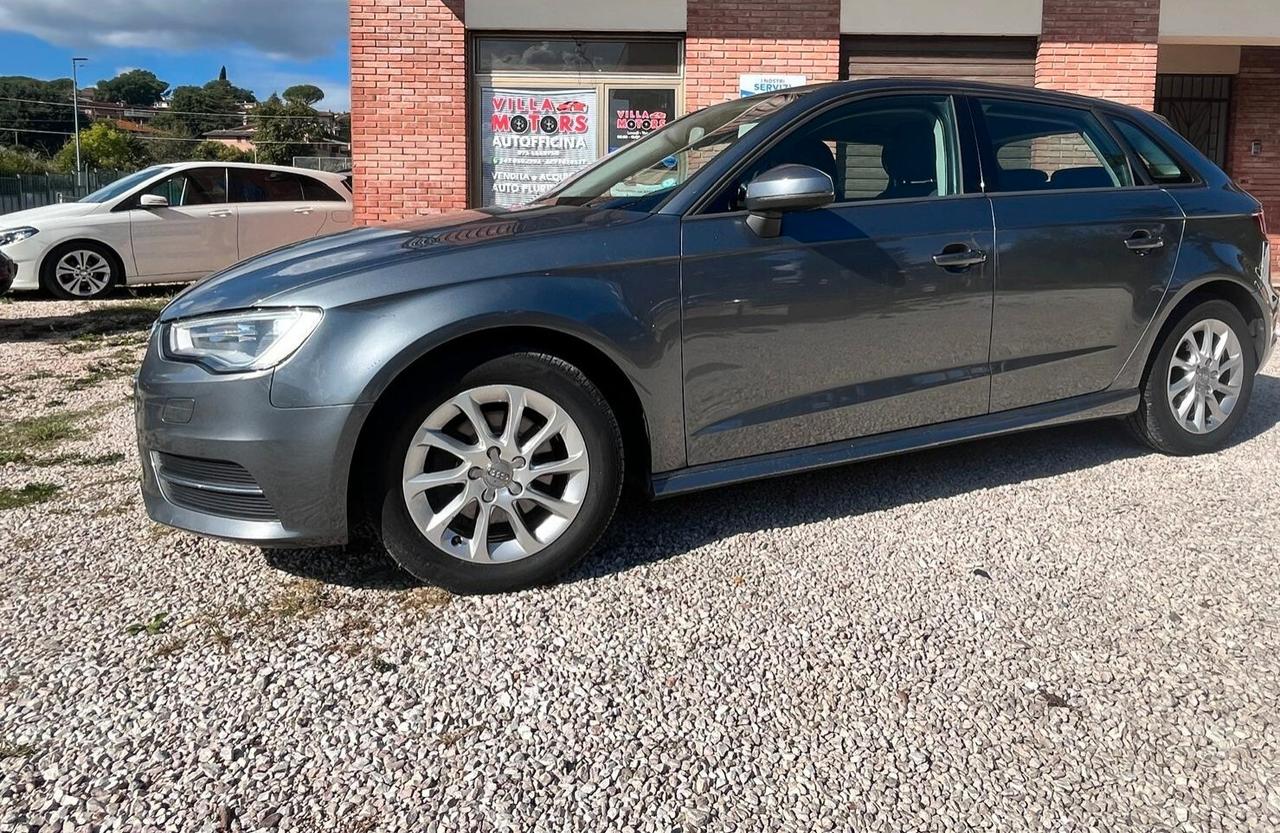 Audi A3 SPB 1.6 TDI clean diesel quattro Attraction