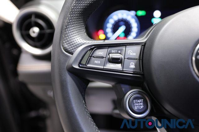 ALFA ROMEO Tonale 1.3 280 CV PHEV AT6 Q4 TRIBUTO ITALIANO