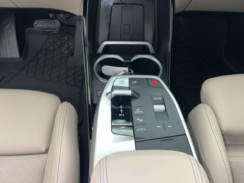 BMW X1 23 i Mild Hybrid 48V xLine xDrive DCT