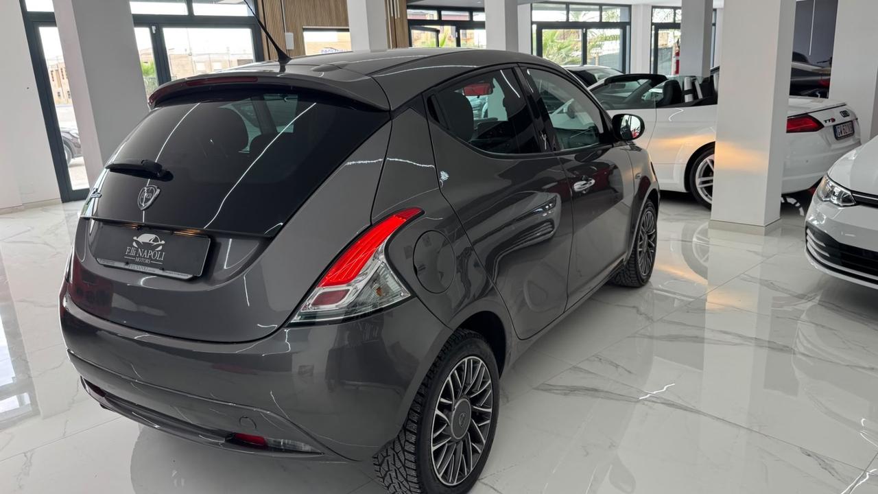 Lancia Ypsilon 1.3 MJT 16V 95 CV 5 porte S&S Unyca