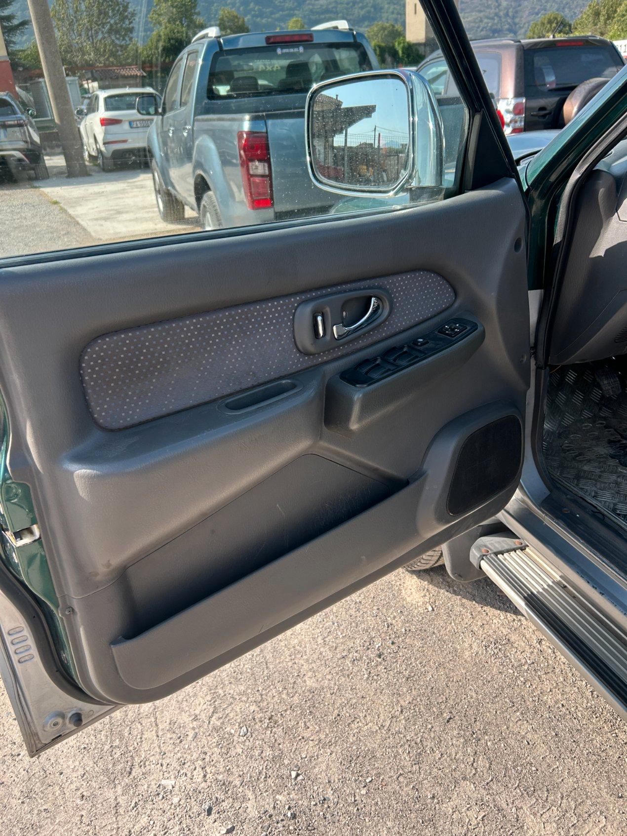 Mitsubishi L200 4 PORTE GANCIO
