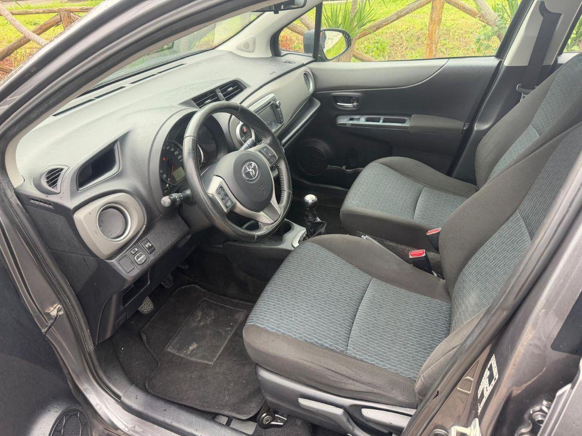 TOYOTA - Yaris - 1.0 5 porte Lounge