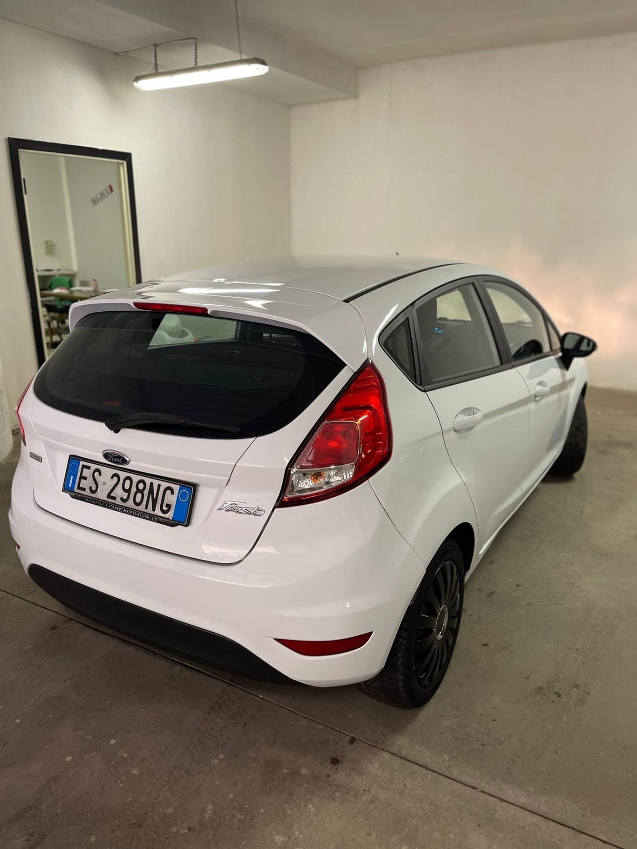 Ford Fiesta 1.5 TDCi 75CV 5 porte Titanium