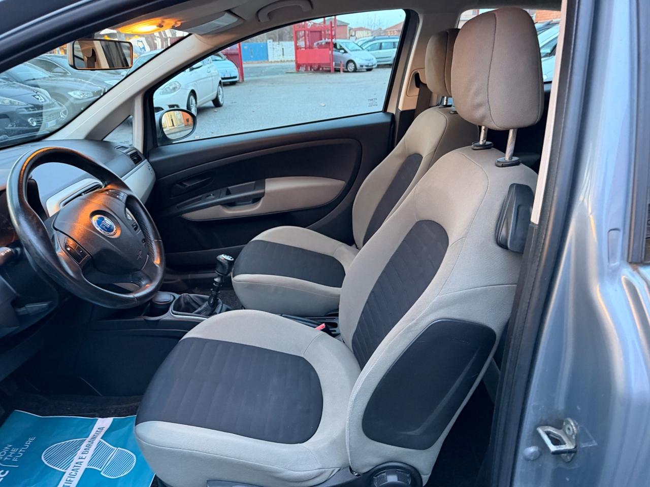 Fiat Grande Punto 1.4 Starjet 16V 3 porte Dynamic