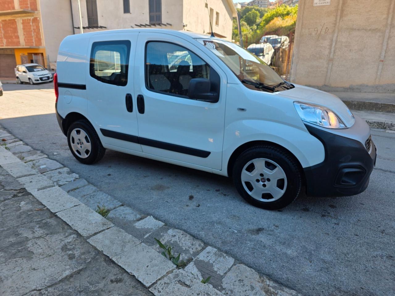 Fiat Fiorino 1.3 MJT 95CV Combinato SX