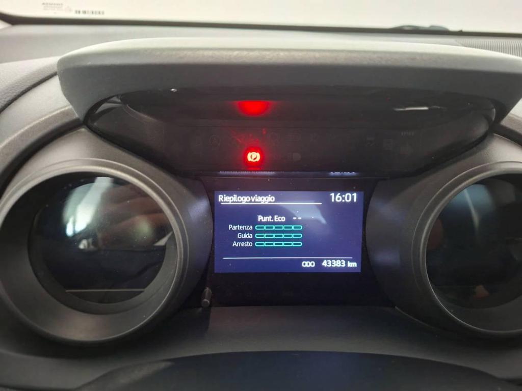 Toyota Yaris 1.5 VVT-iE Hybrid Trend E-CVT