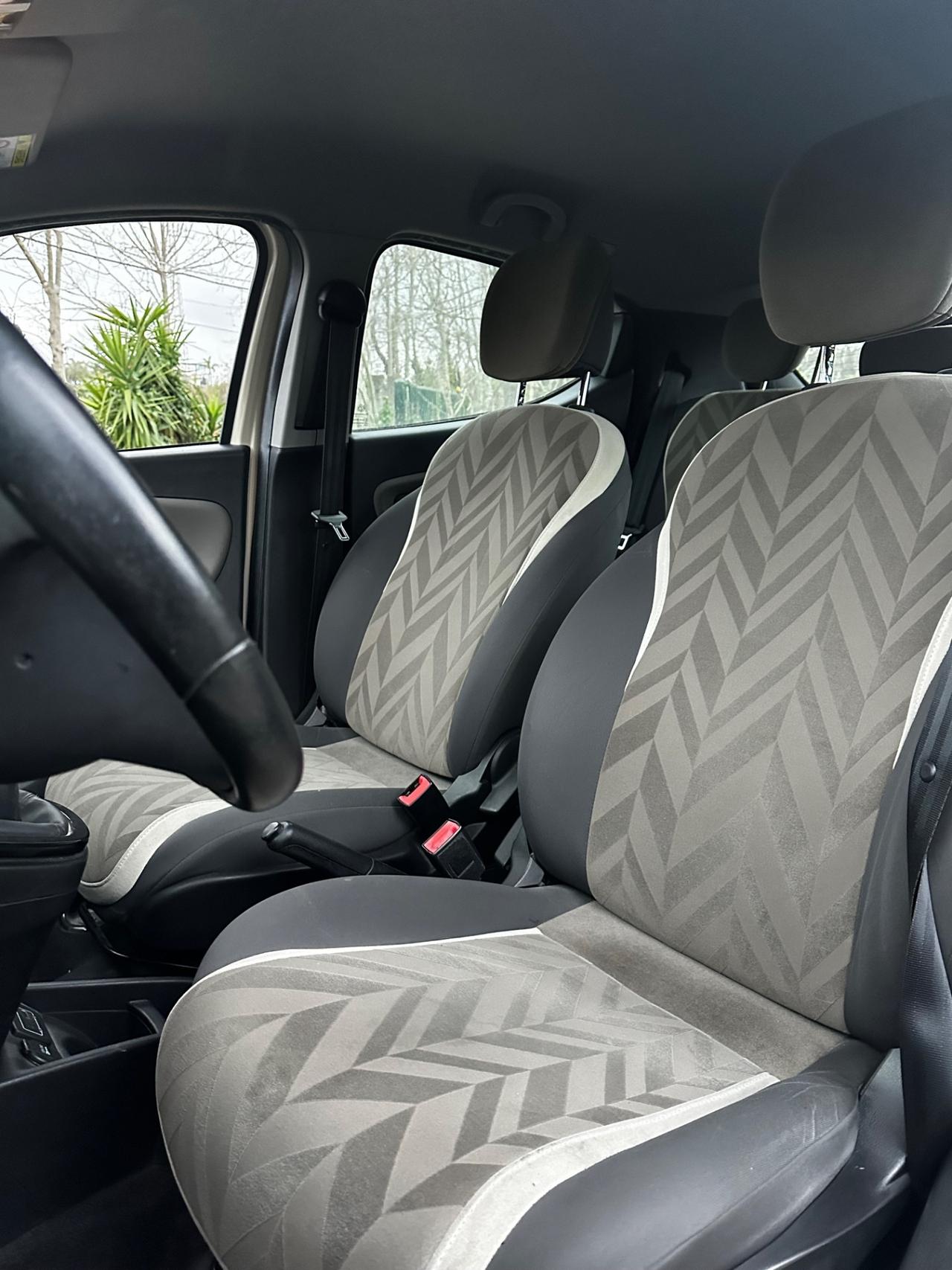 Lancia Ypsilon 1.2 69 CV 5 porte GPL Ecochic Gold