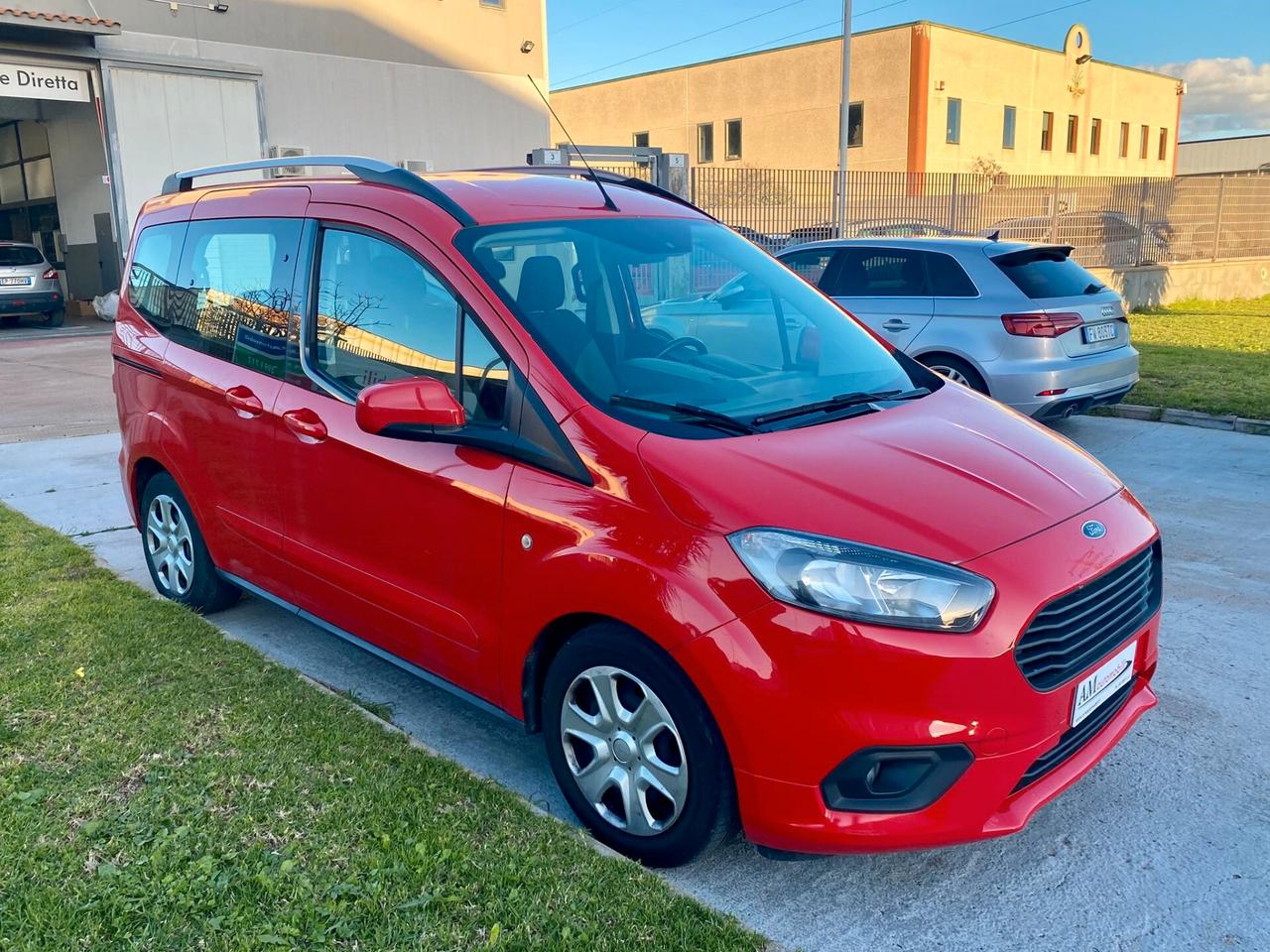 Ford Tourneo Courier 1.0 EcoBoost 100 CV S&S Plus