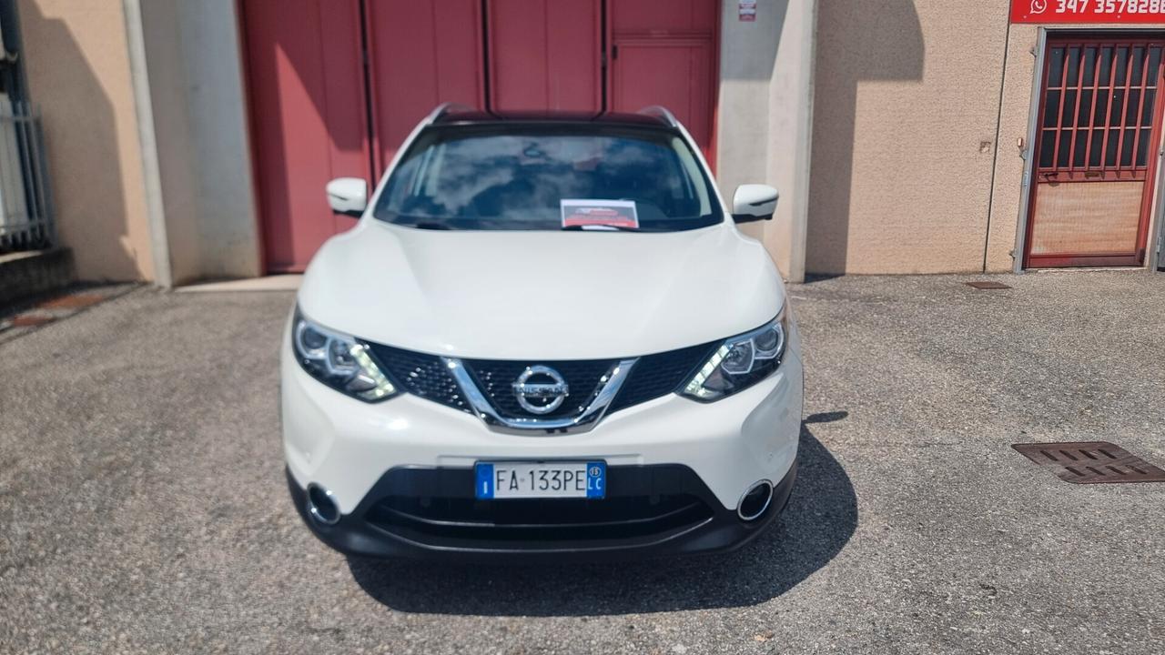 Nissan Qashqai 1.2 DIG-T 360 Tekna tetto panoramico