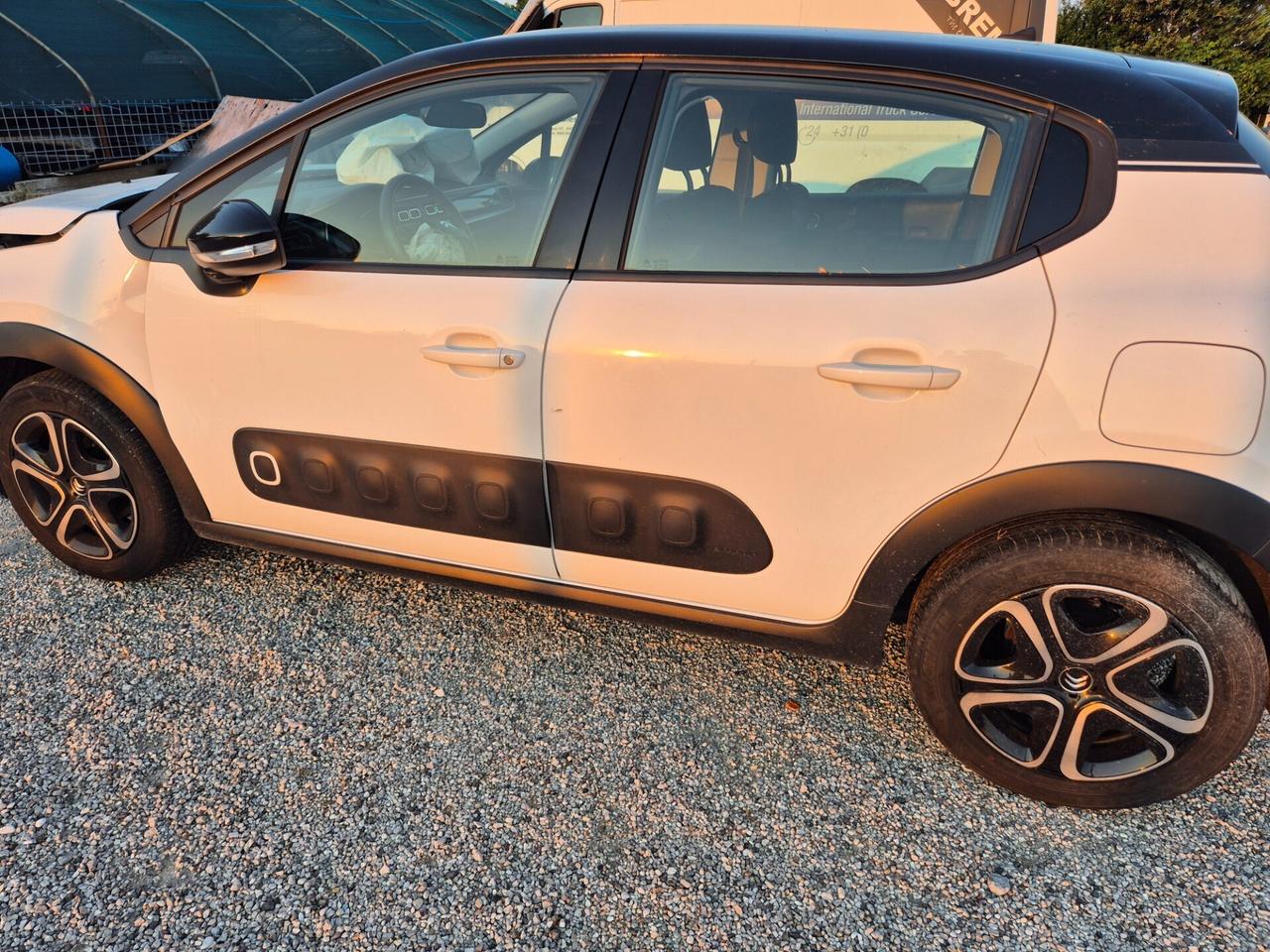 Citroen C3 BlueHDi EXPORT INCIDENTATA