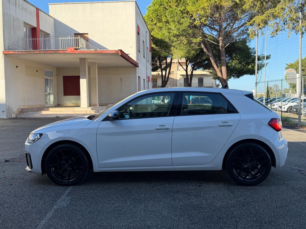 Audi A1 SPB 25 TFSI Identity Black