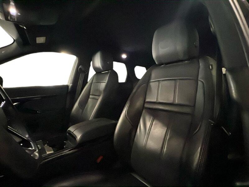 Land Rover Range Rover Evoque 2.0 D165 MHEV R-Dynamic AWD auto