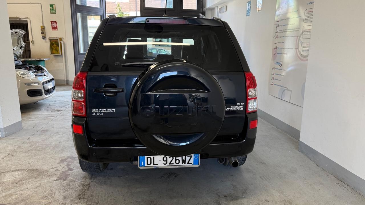 Suzuki Grand Vitara 2.0 16V 5 porte
