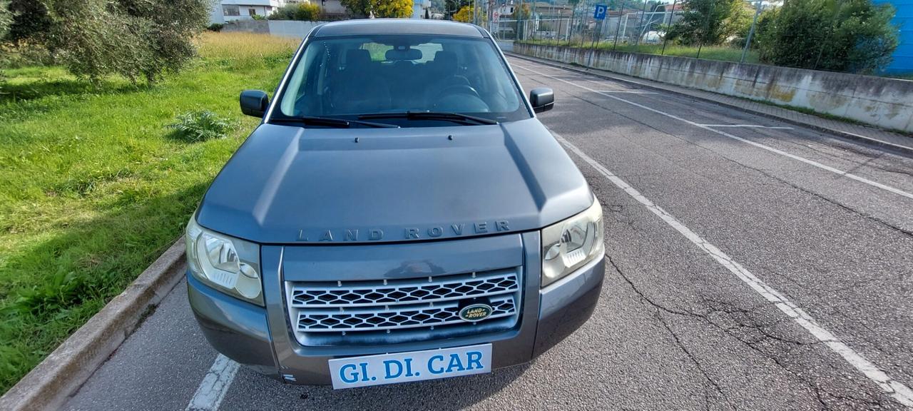 FREELANDER 2 TD4 4WD 4X4 2,2 DIESEL 160 CV TETTO APRIBILE GANCIO TRAINO IMPECCABILE
