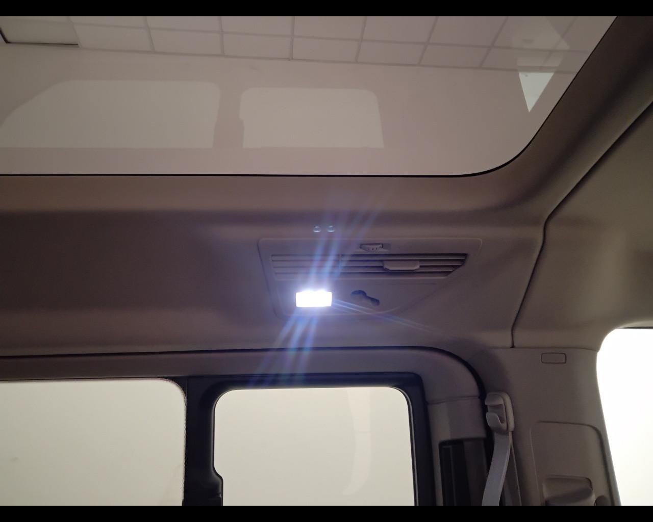 VOLKSWAGEN Multivan T7 - Multivan 1.4 tsi eh Style dsg 7p.ti