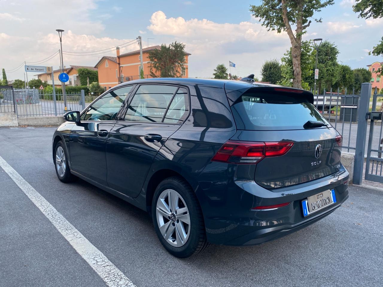 Volkswagen Golf 1.0 eTSI EVO DSG Life - CAMBIO AUTOMATICO DSG