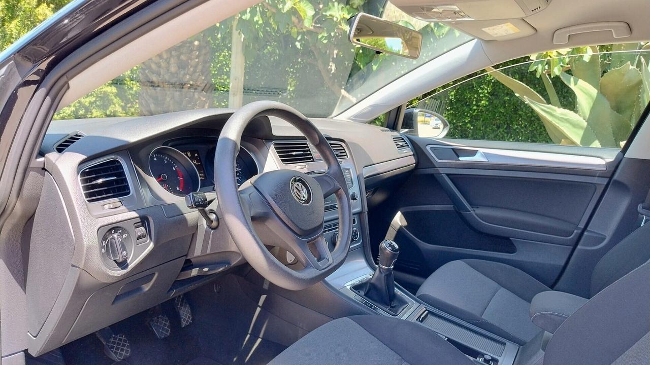 Volkswagen Golf 1.2 TSI 85 CV 5p. Trendline BlueMotion Technology