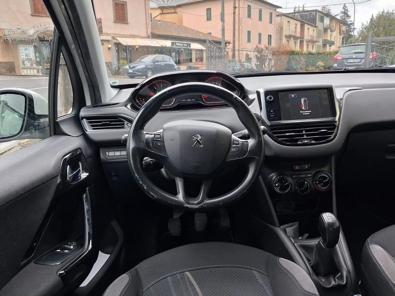 Peugeot 208 1.4 HDi 68 CV 5 porte Active