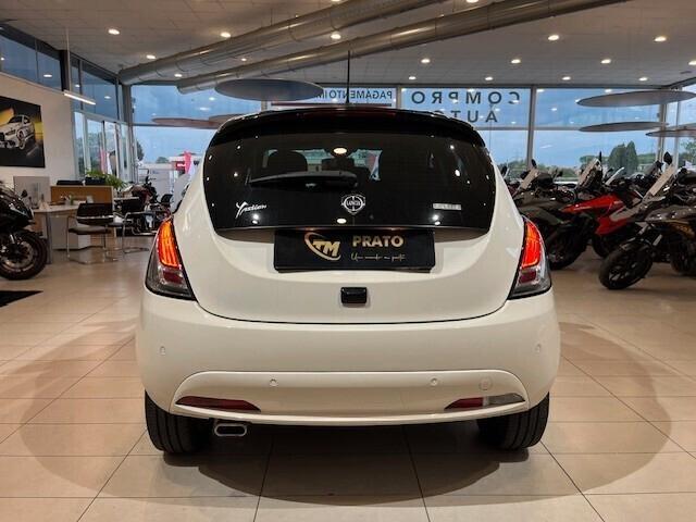 Lancia Ypsilon 1.0 firefly hybrid Gold Plus *17.000 km*