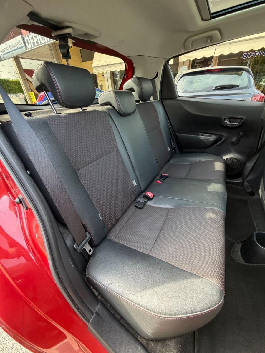 TOYOTA - Yaris - 1.3 5p. Lounge