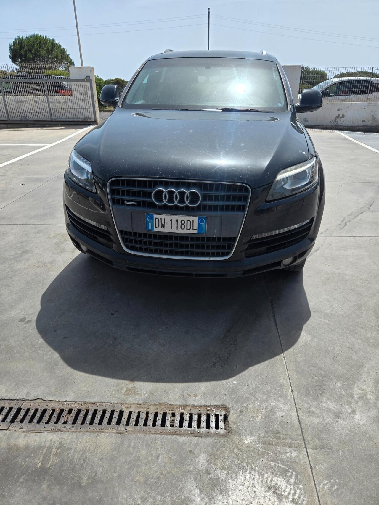 Audi Q7 3.0 V6 TDI 240 CV quattro tiptronic