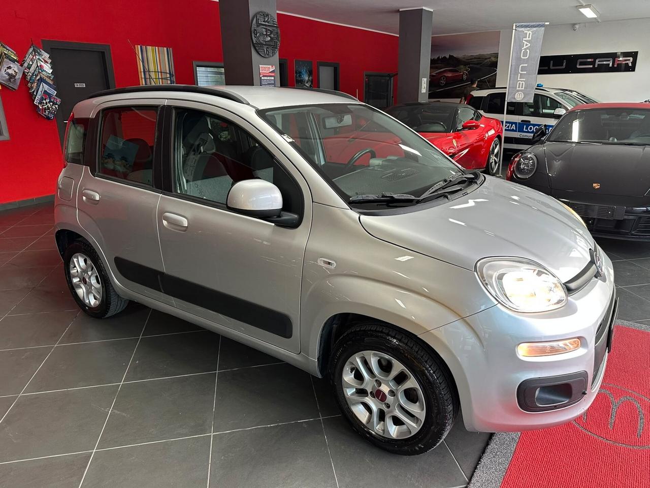 FIAT PANDA 1.2 LOUNGE *GANCIO TRAINO-BARRE*