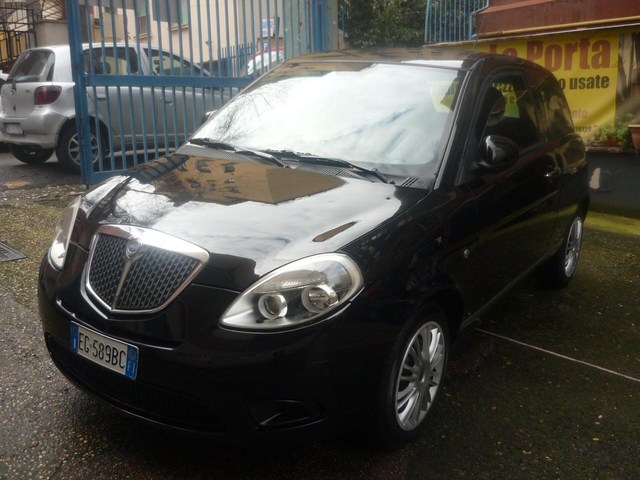 Lancia Ypsilon 1.2 69 CV Diva