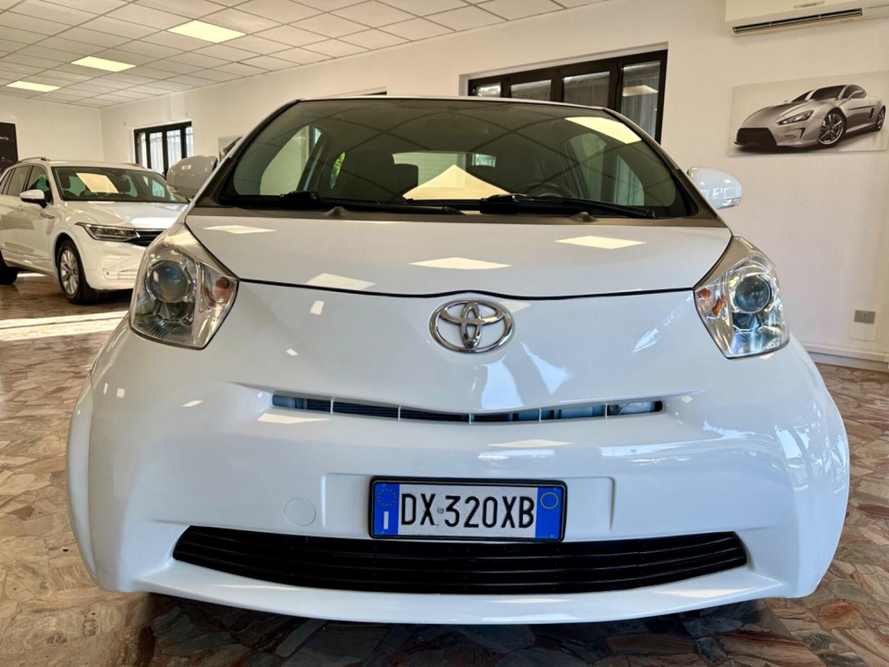 Toyota iQ 1.0 Sol NEOPATENTATI