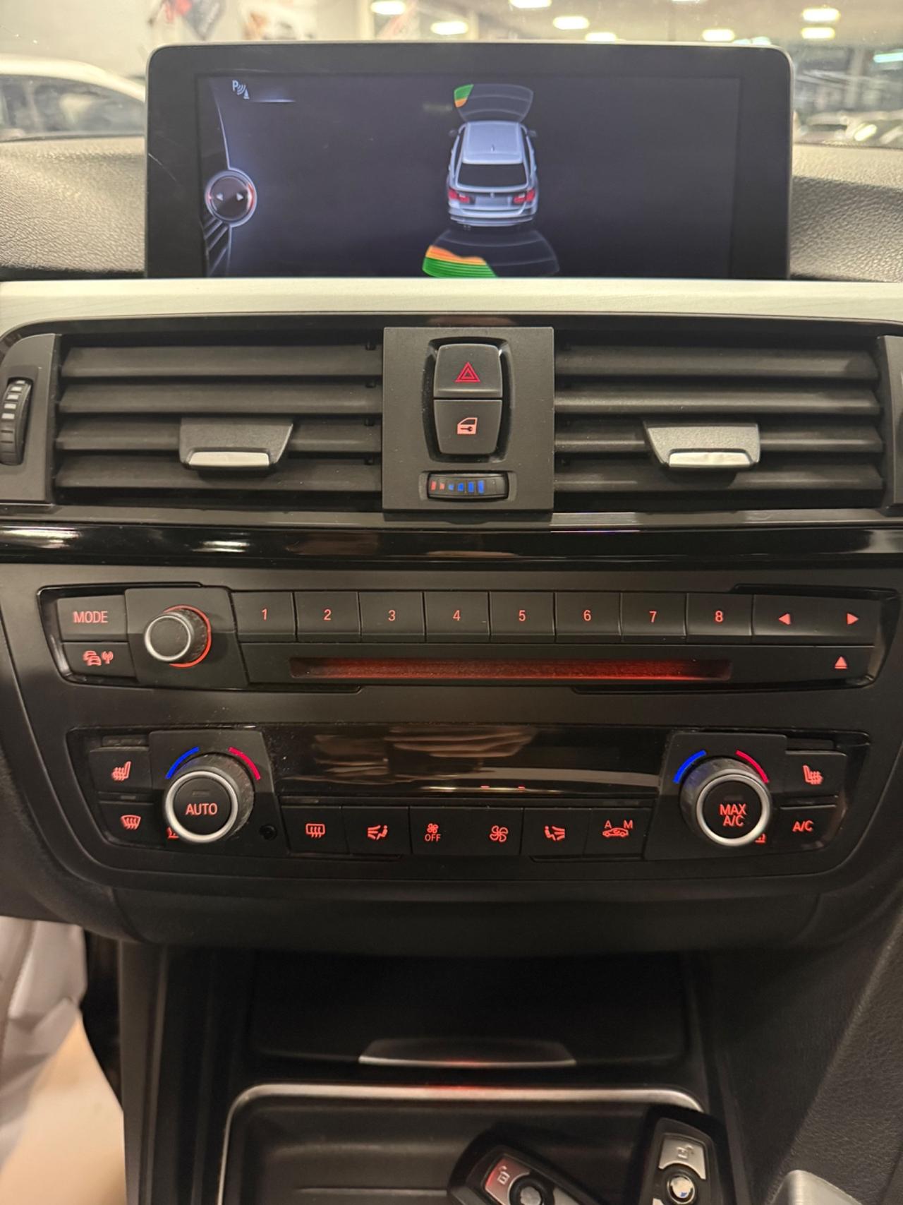 Bmw 318 318d Touring Business aut. *Tetto Apribile 143CV