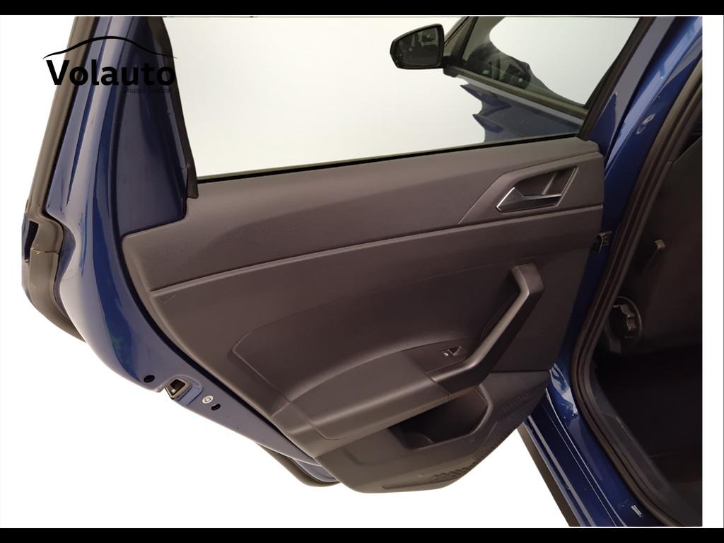 VOLKSWAGEN Polo VI 2022 - Polo 1.0 tsi R-Line 95cv