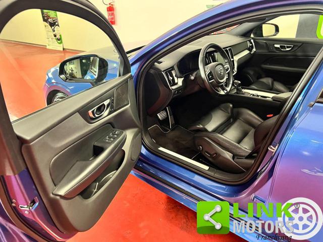 VOLVO V60 D4 Geartronic R-design IVA PELLE STYLING 24mGARANZ